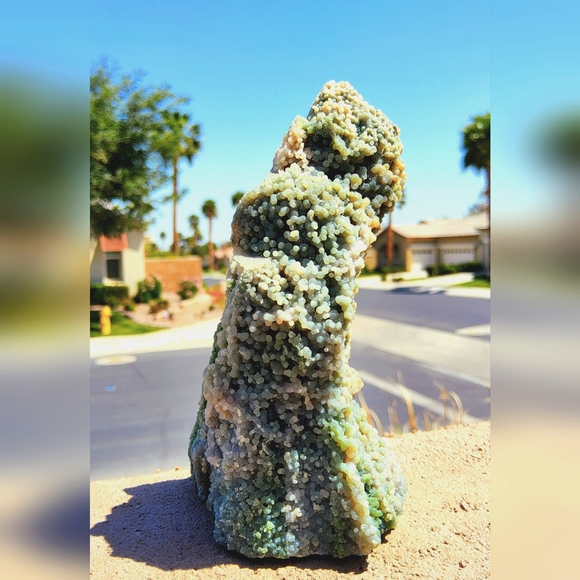 Beautiful Large Multi-hued Grape Agate Wave Shaped Freeform - Picture 7 of 14